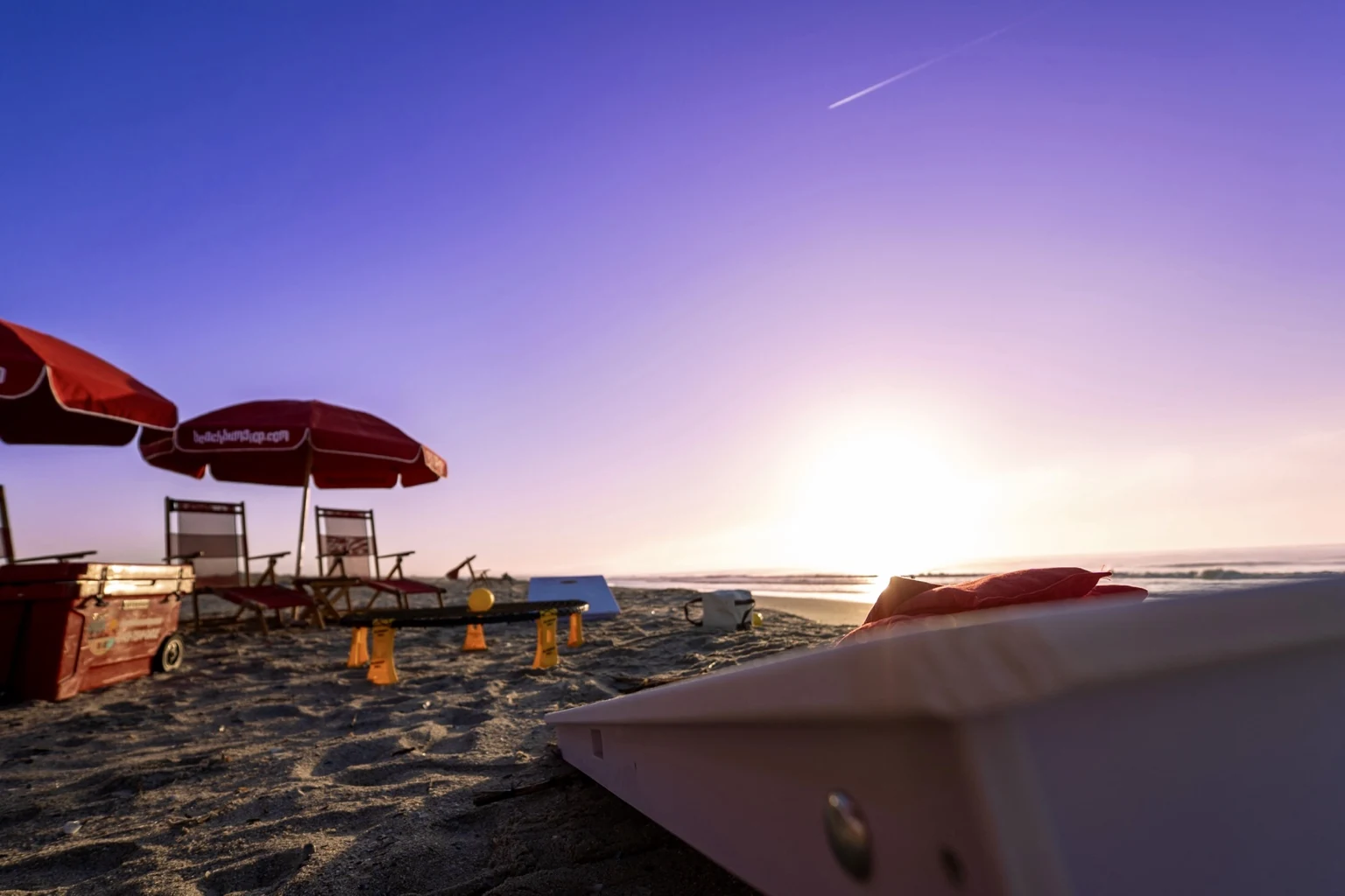 Beach Bums Service Brand Content